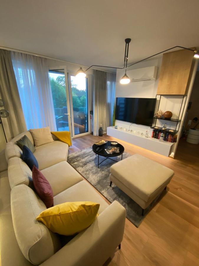 Premium Lelle Waterfront Resort Bonnie Balatonlelle Exterior foto